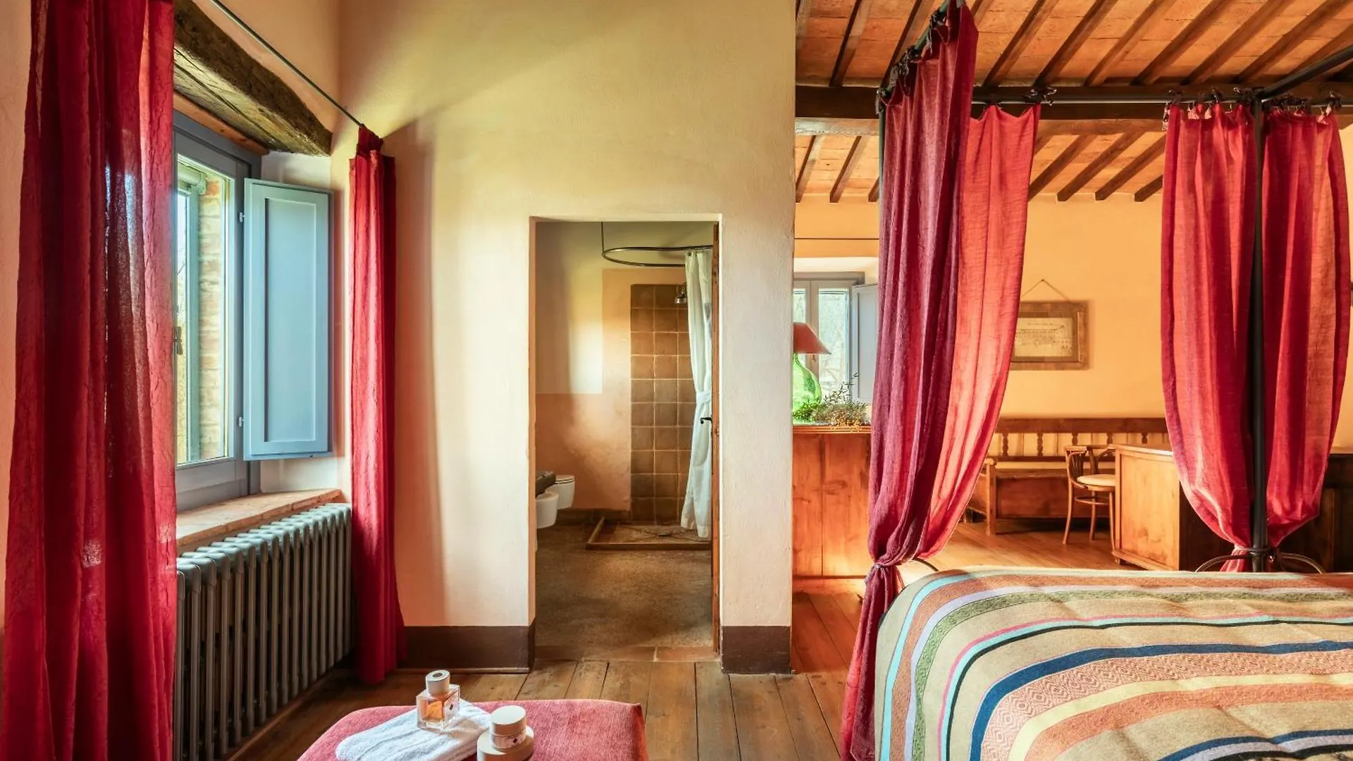 Podere Monti Guest House Sant'Albino 0*, Montepulciano