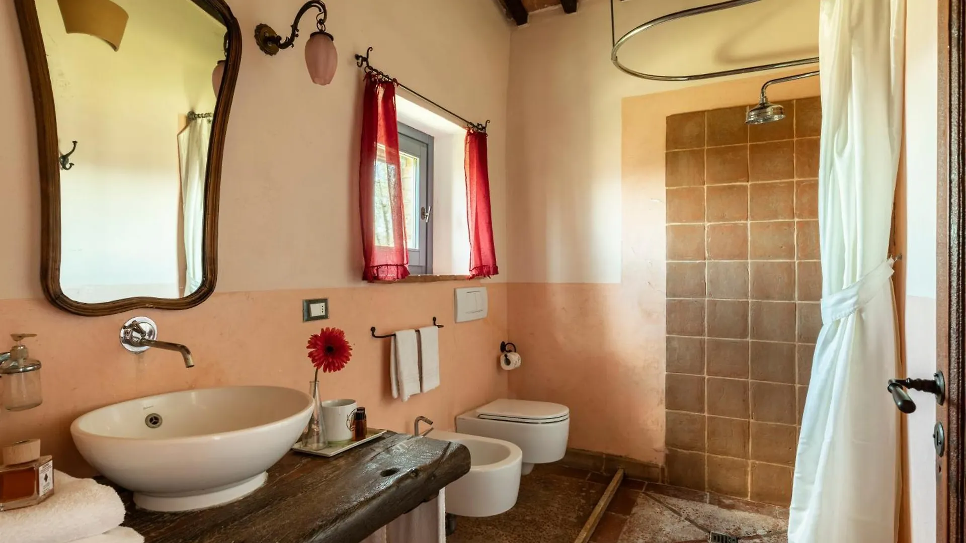 Country house Podere Monti Guest House Sant'Albino
