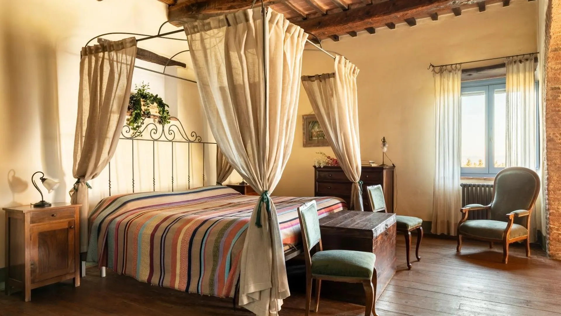 Podere Monti Guest House Sant'Albino Country house Montepulciano