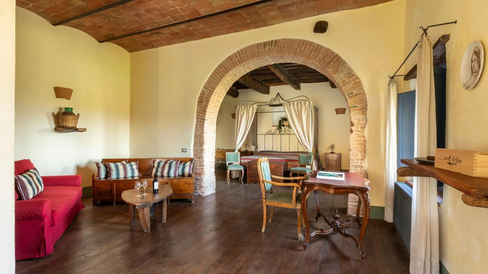 Podere Monti Guest House Sant'Albino 0*, Montepulciano Italy