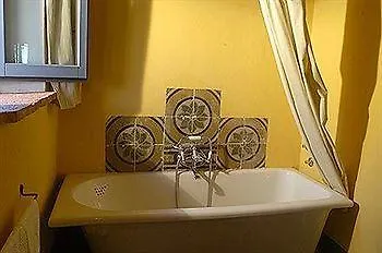 Podere Monti Guest House Sant'Albino Italy