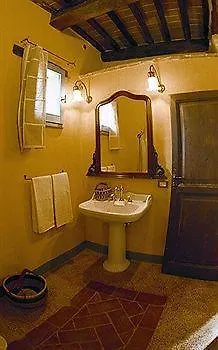 Country house Podere Monti Guest House Sant'Albino Italy